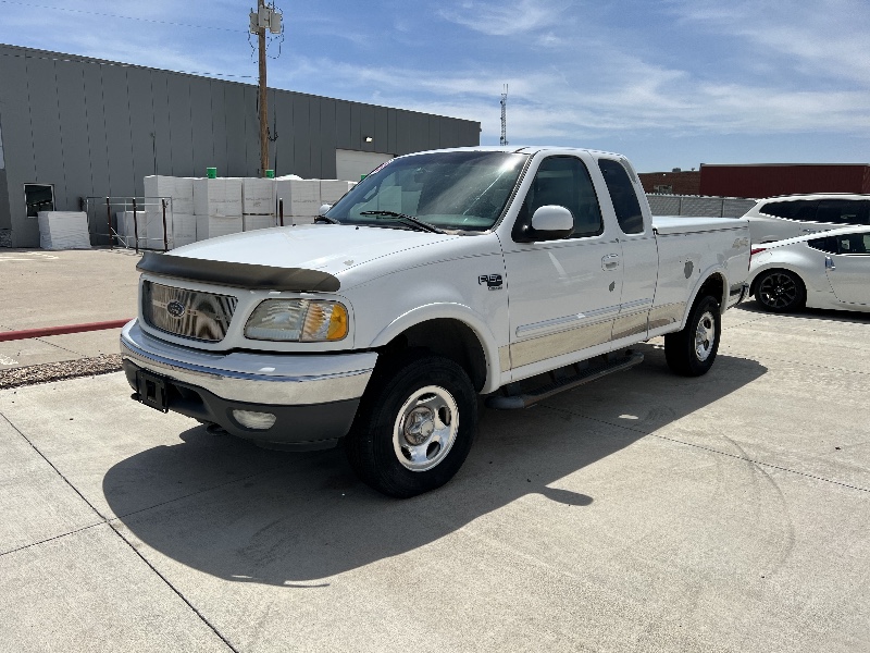 Ford F-150 Lariat SuperCab Long Bed 4WD 2000