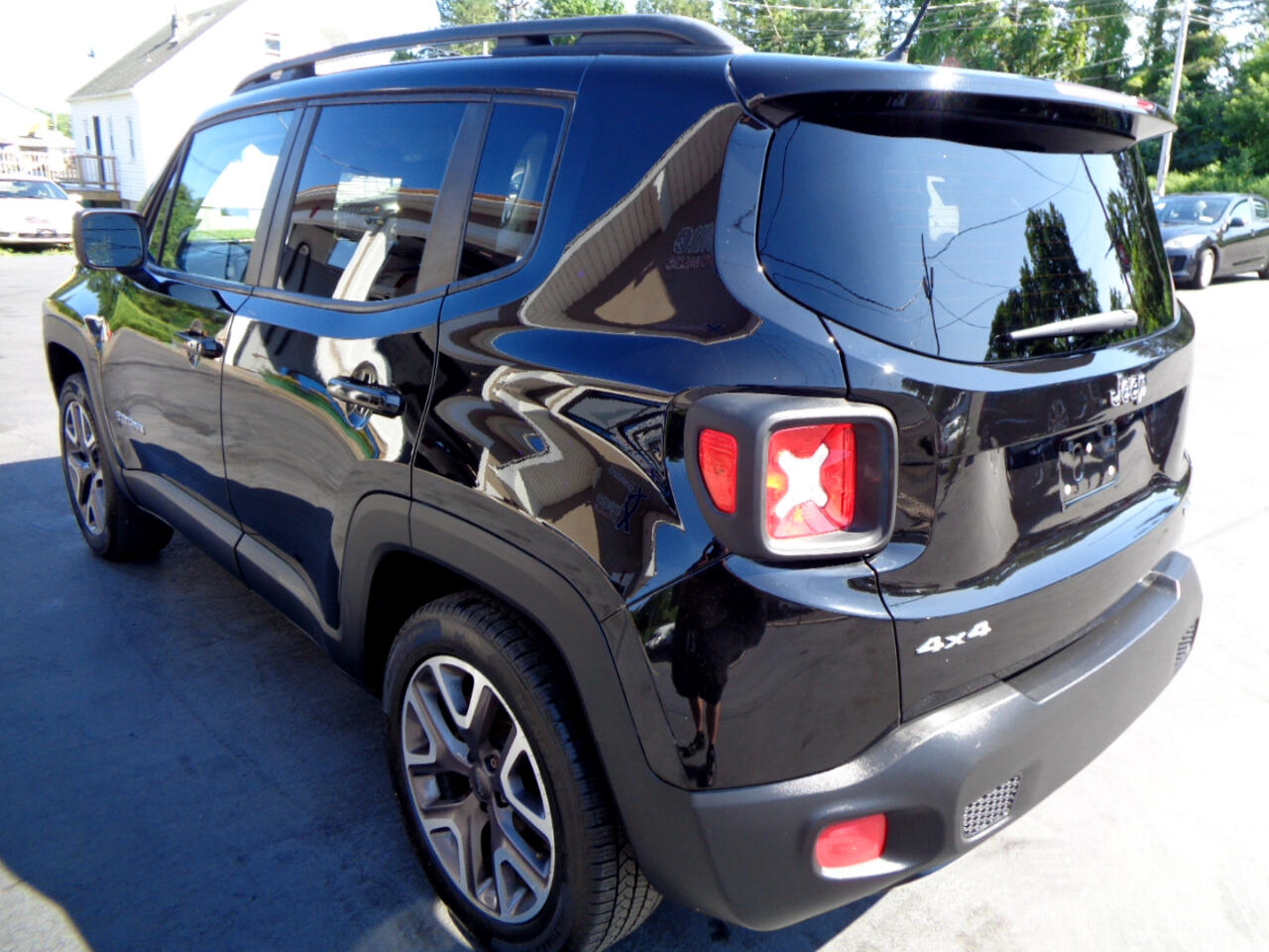 Jeep Renegade Latitude 4WD 2015 Jeep Renegade Latitude 4WD 2015