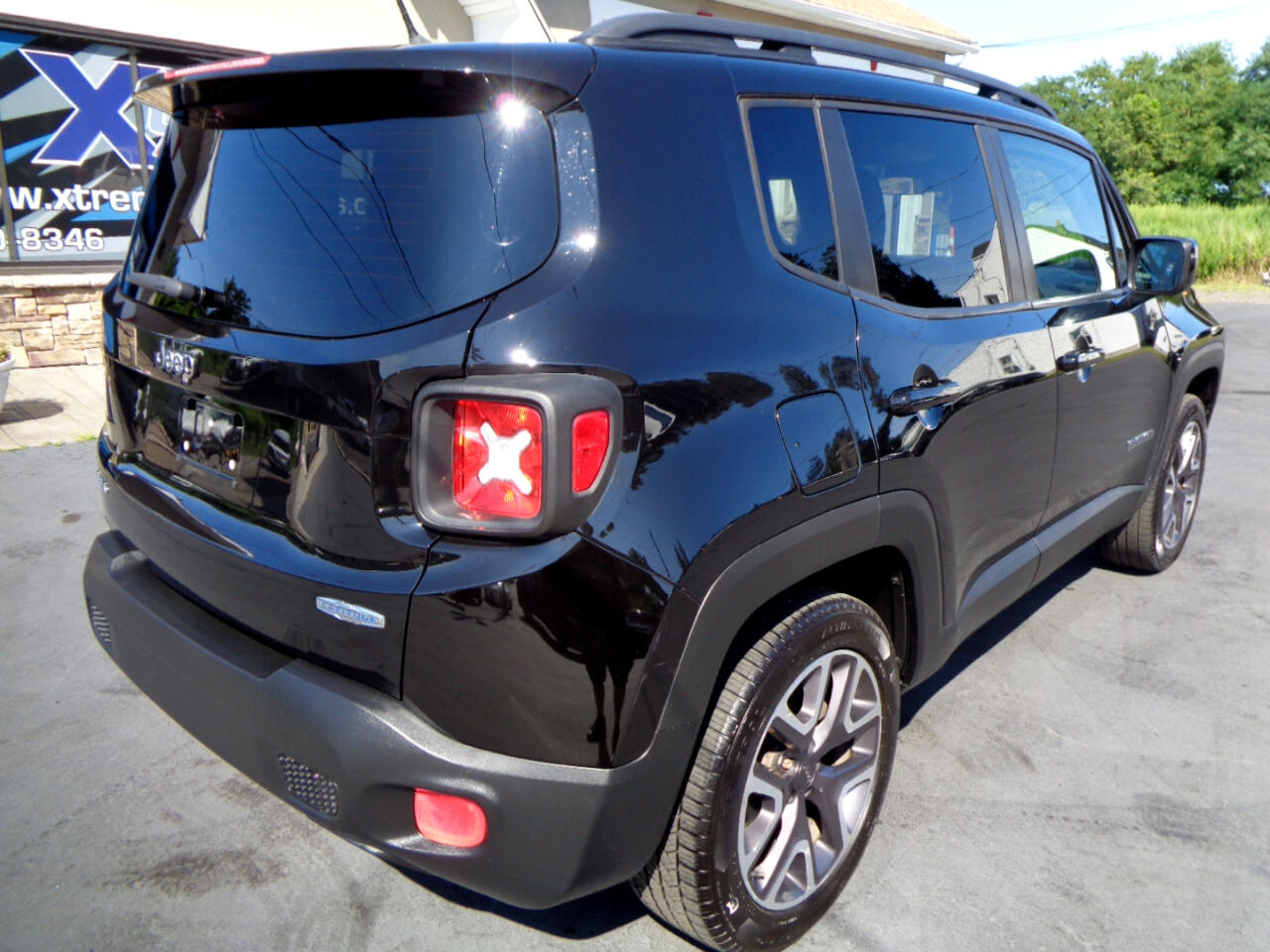 Jeep Renegade Latitude 4WD 2015 Jeep Renegade Latitude 4WD 2015