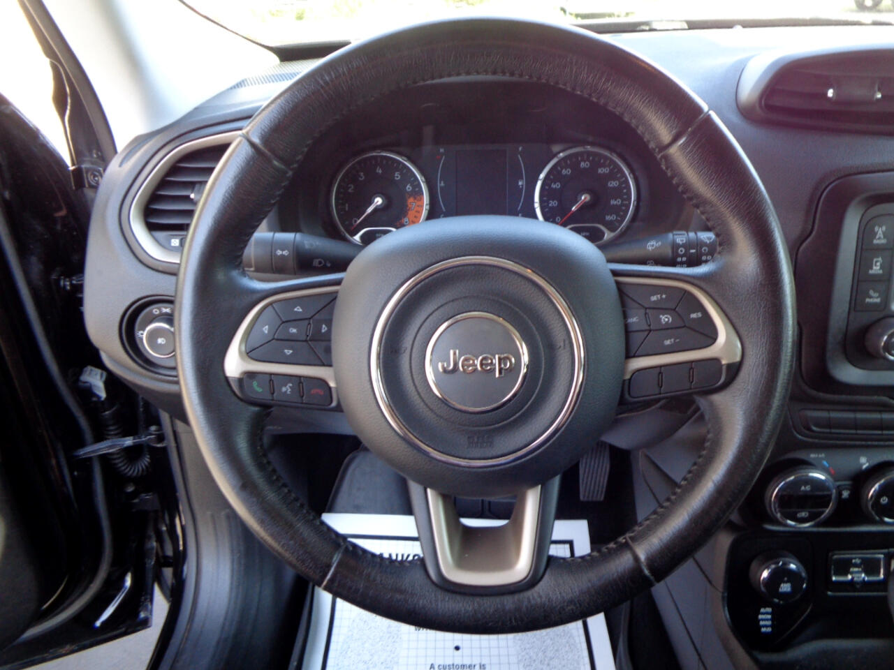 Jeep Renegade Latitude 4WD 2015 Jeep Renegade Latitude 4WD 2015