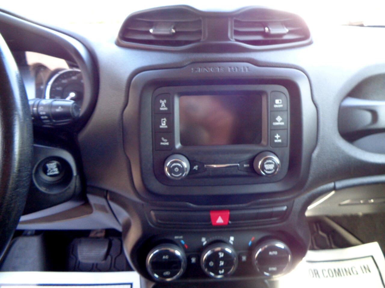 Jeep Renegade Latitude 4WD 2015 Jeep Renegade Latitude 4WD 2015