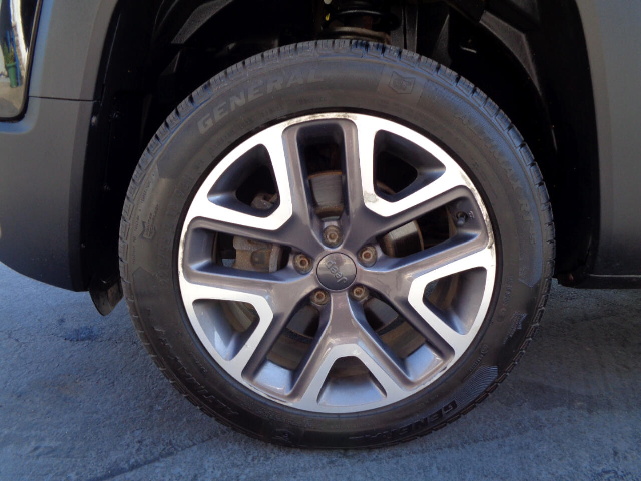 Jeep Renegade Latitude 4WD 2015 Jeep Renegade Latitude 4WD 2015