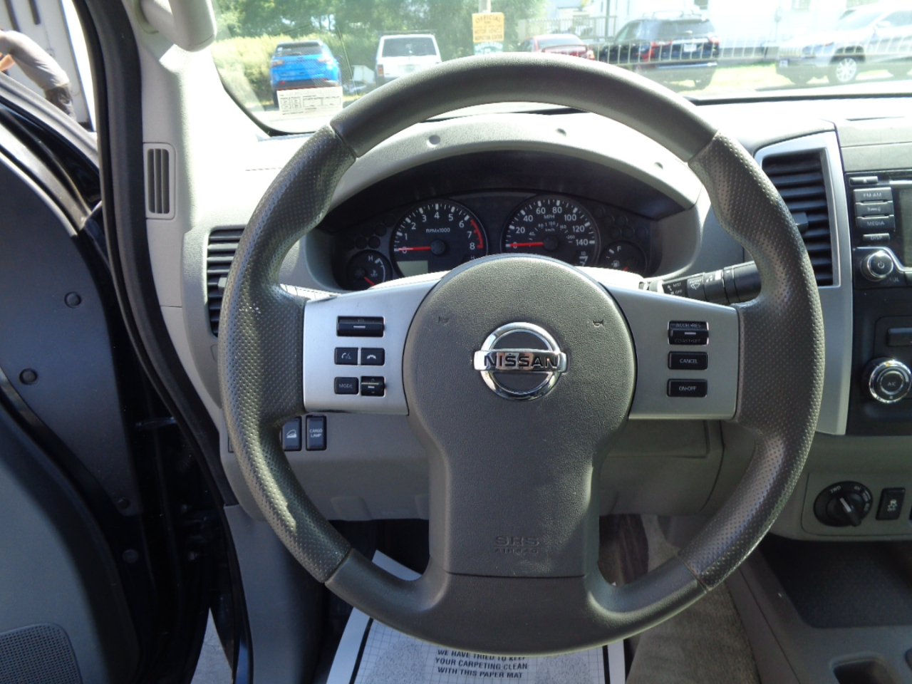 Nissan Frontier PRO-4X Crew Cab 5AT 4WD 2016 Nissan Frontier PRO-4X Crew Cab 5AT 4WD 2016