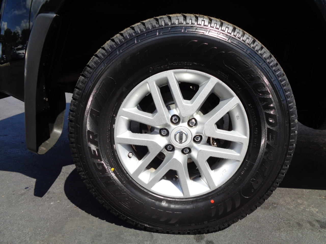 Nissan Frontier PRO-4X Crew Cab 5AT 4WD 2016 Nissan Frontier PRO-4X Crew Cab 5AT 4WD 2016