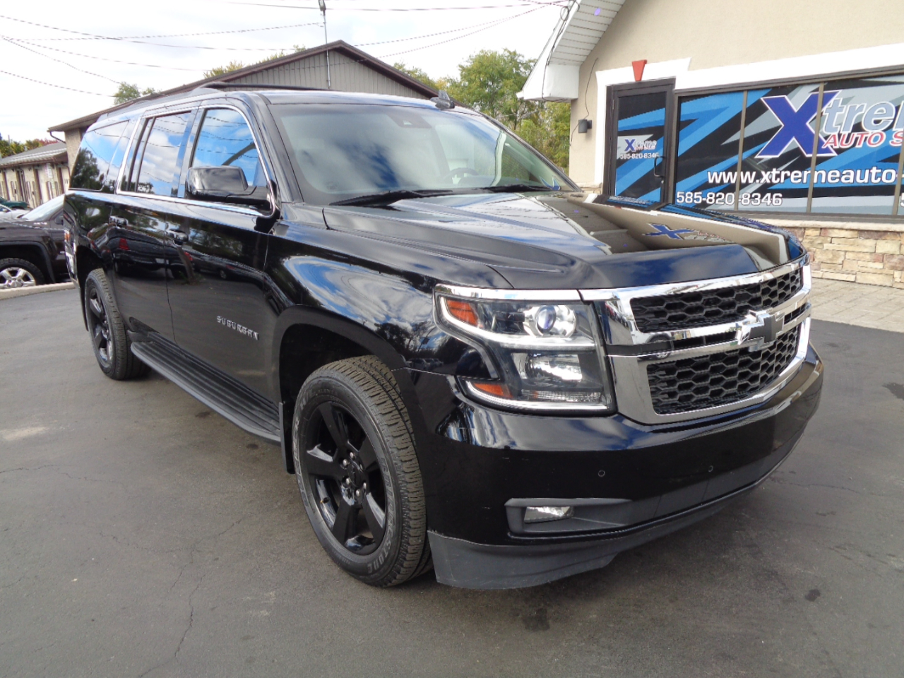 Chevrolet Suburban LT 4WD 2017 Chevrolet Suburban LT 4WD 2017