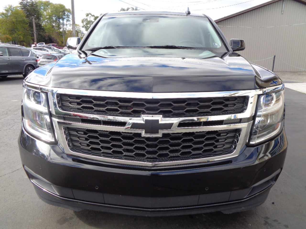 Chevrolet Suburban LT 4WD 2017 Chevrolet Suburban LT 4WD 2017
