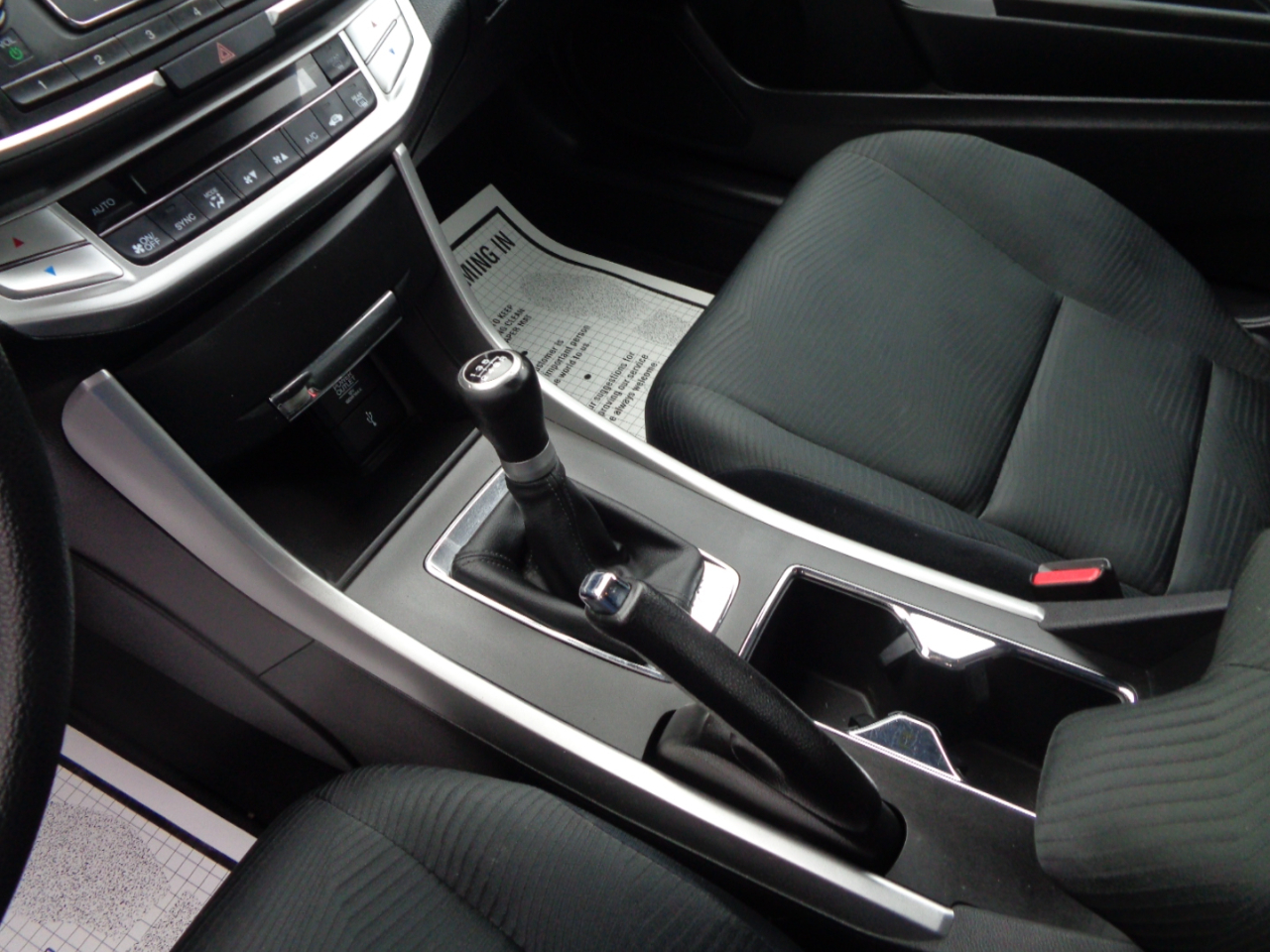 Honda Accord LX-S Coupe 6-Spd MT 2014 Honda Accord LX-S Coupe 6-Spd MT 2014