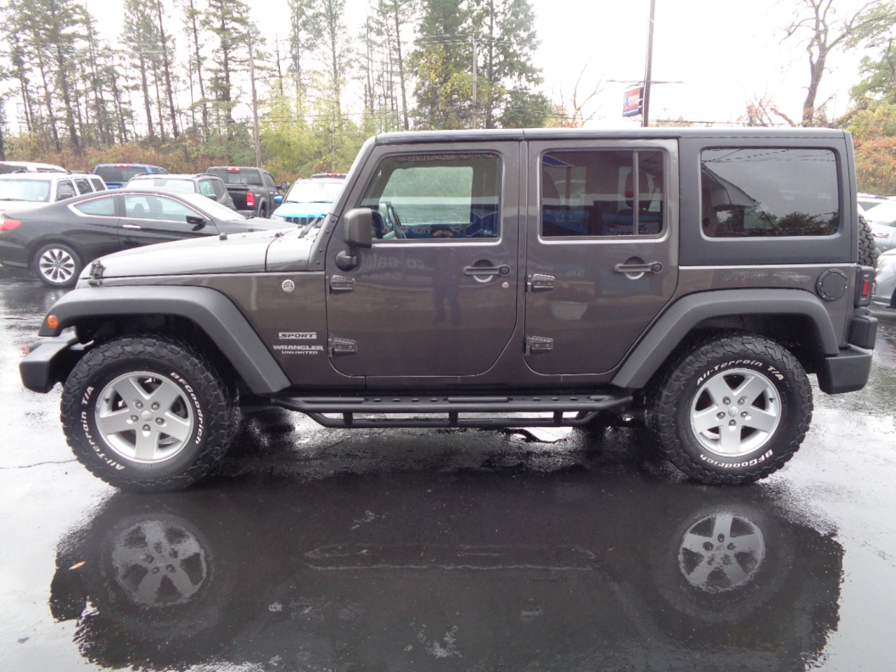 Jeep Wrangler Unlimited Sport 4WD 2016 Jeep Wrangler Unlimited Sport 4WD 2016