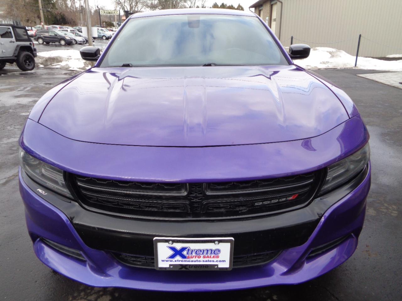 Dodge Charger SXT RWD 2019