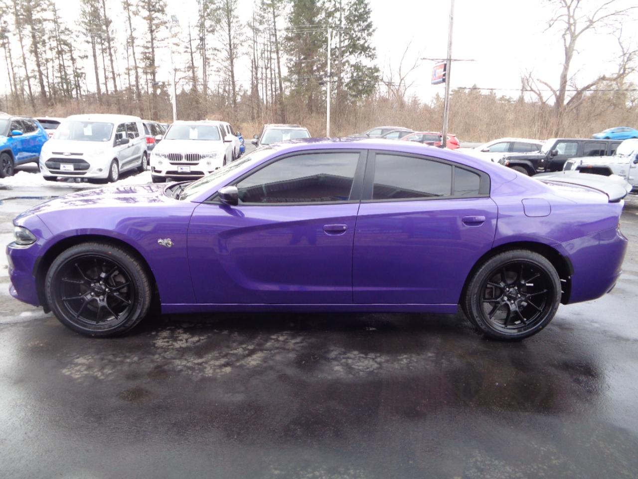 Dodge Charger SXT RWD 2019