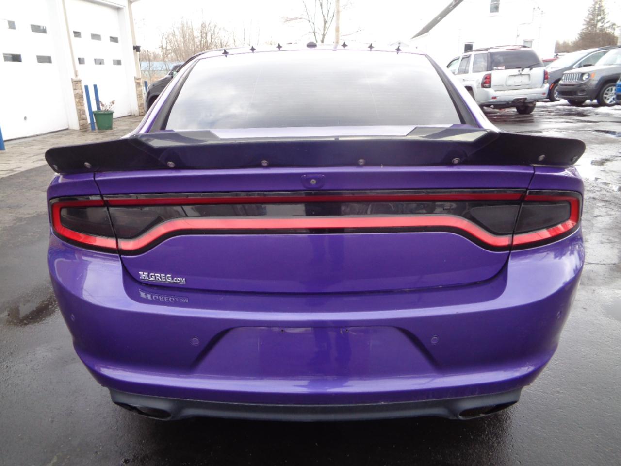 Dodge Charger SXT RWD 2019