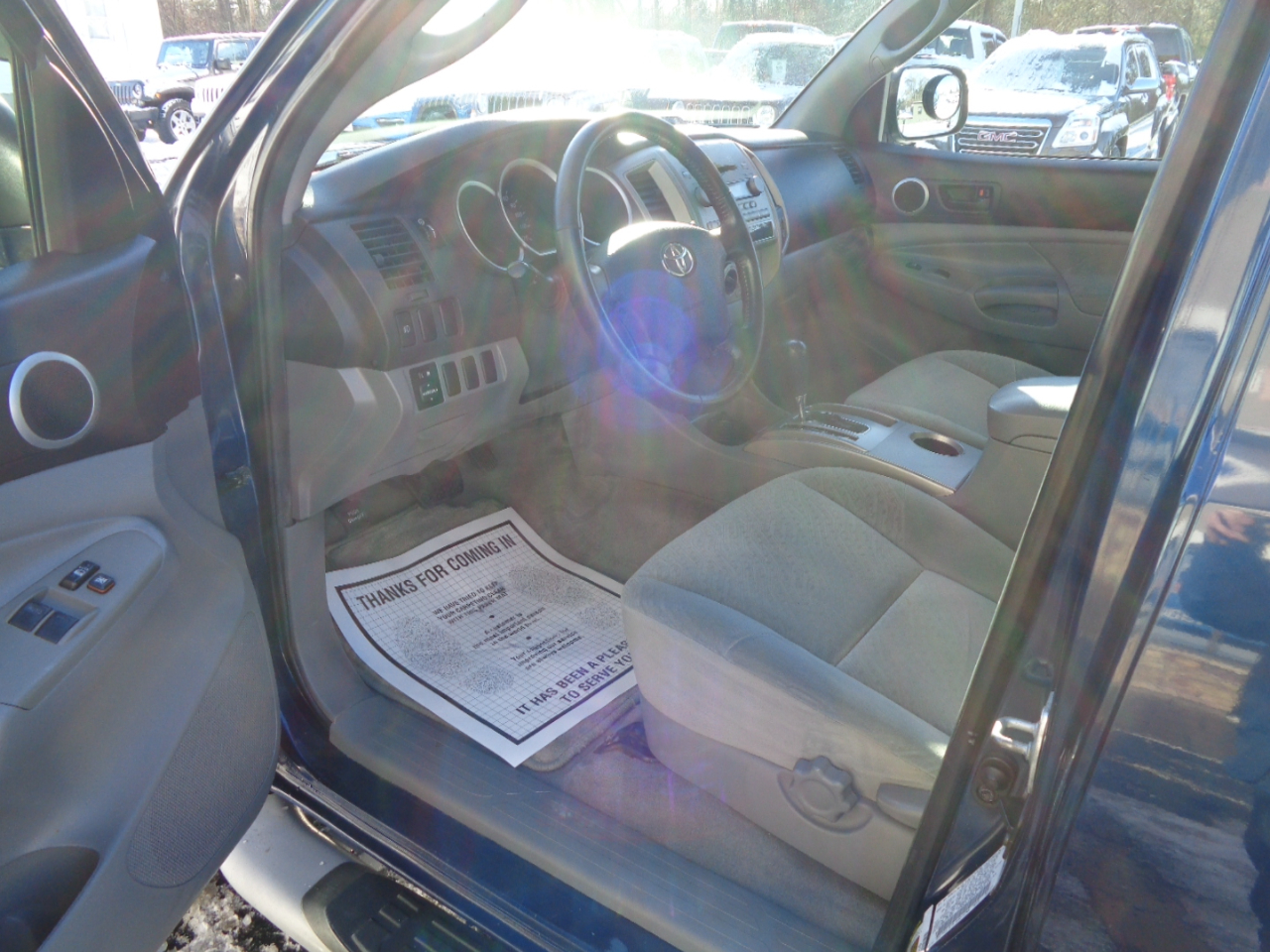 Toyota Tacoma 2WD Access V6 AT PreRunner (Natl) 2008