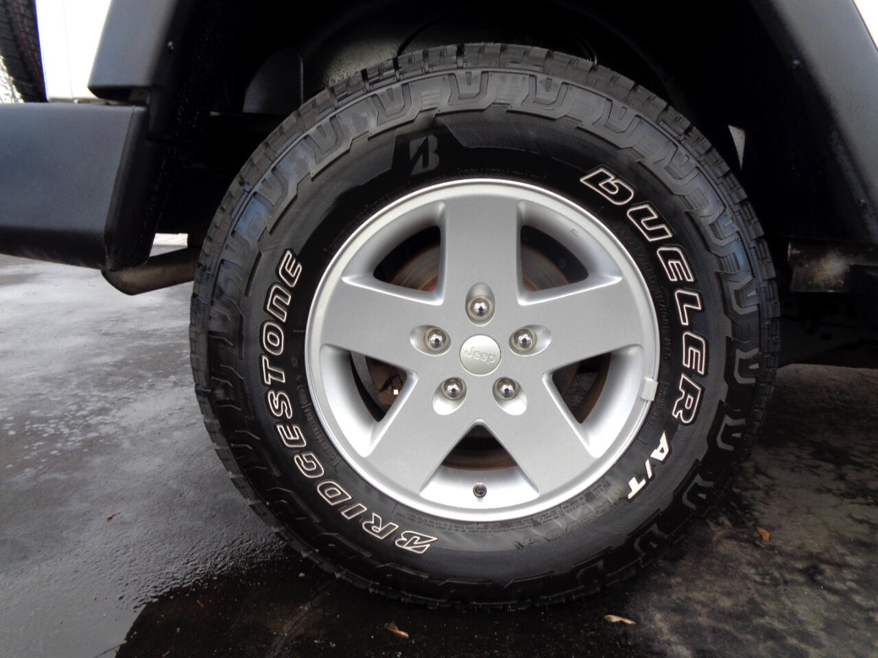 Jeep Wrangler Unlimited 4WD 4dr Sport 2011