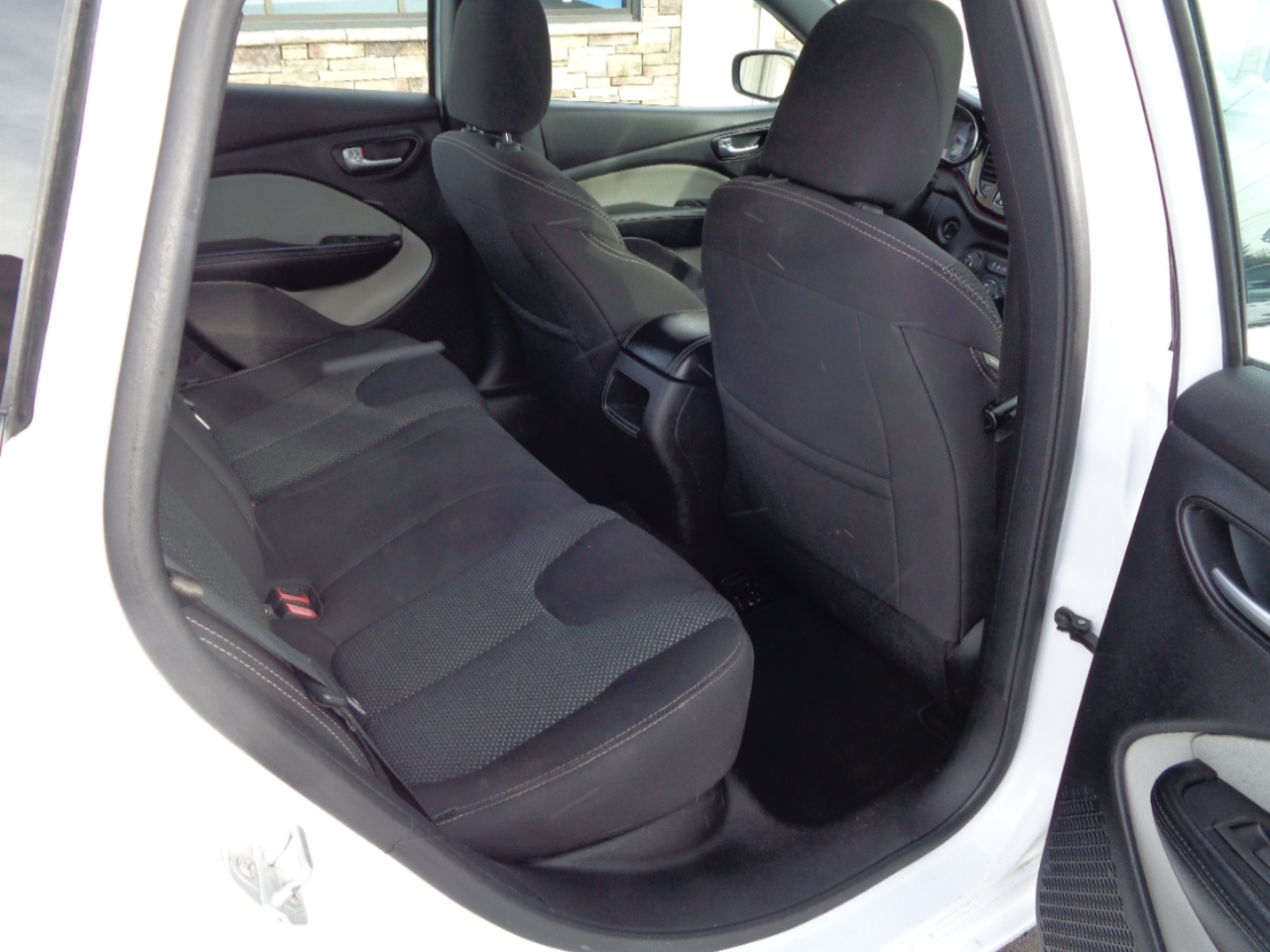 Dodge Dart 4dr Sdn SXT 2015