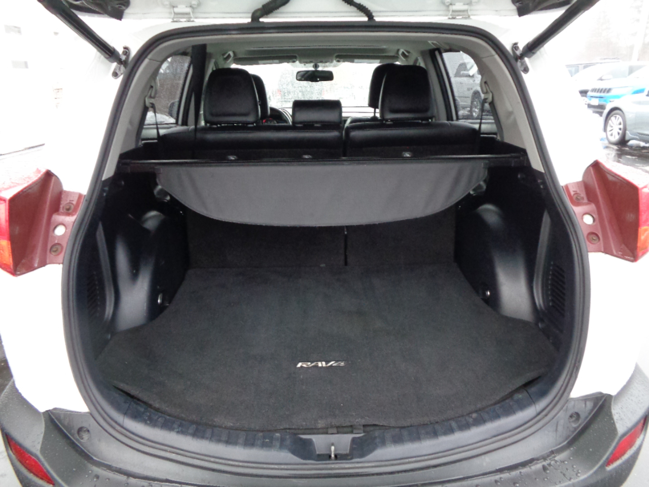 Toyota RAV4 AWD 4dr Limited (Natl) 2015