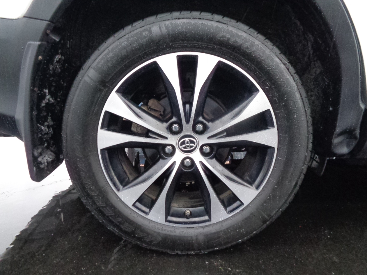 Toyota RAV4 AWD 4dr Limited (Natl) 2015