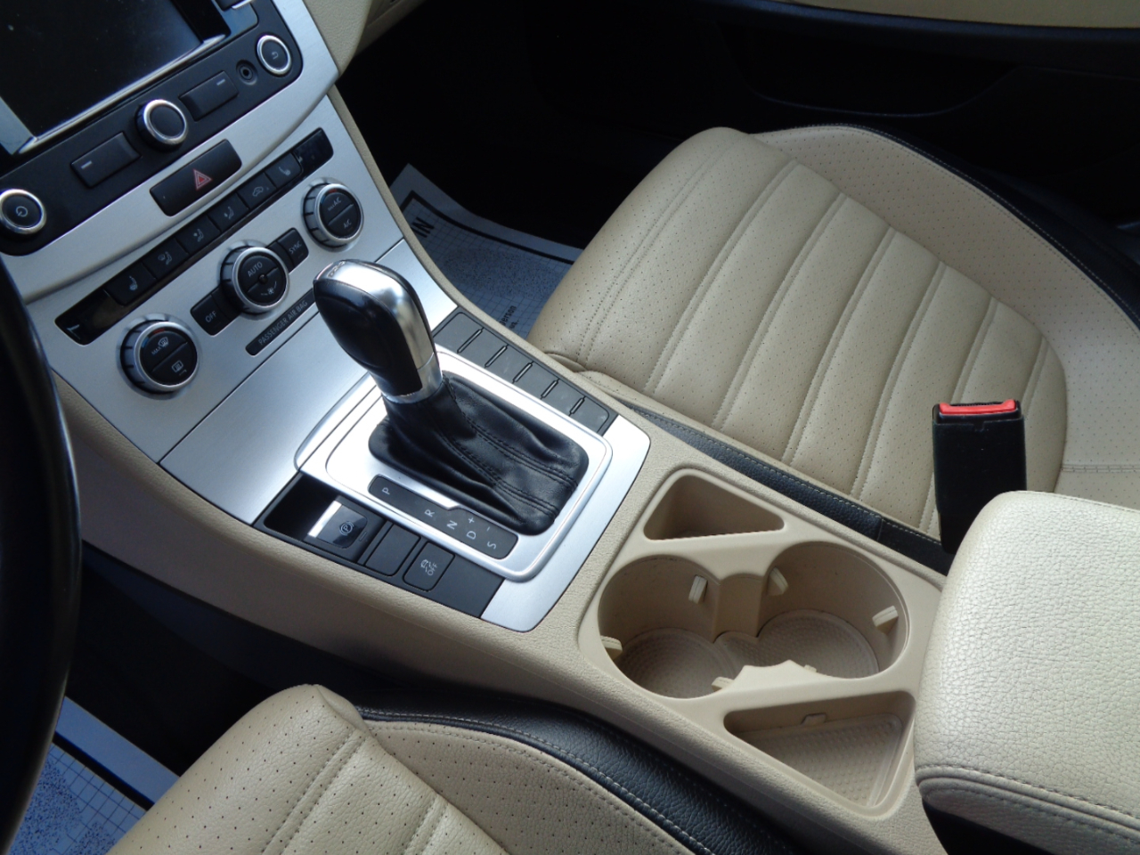 Volkswagen CC 4dr Sdn DSG R-Line 2014