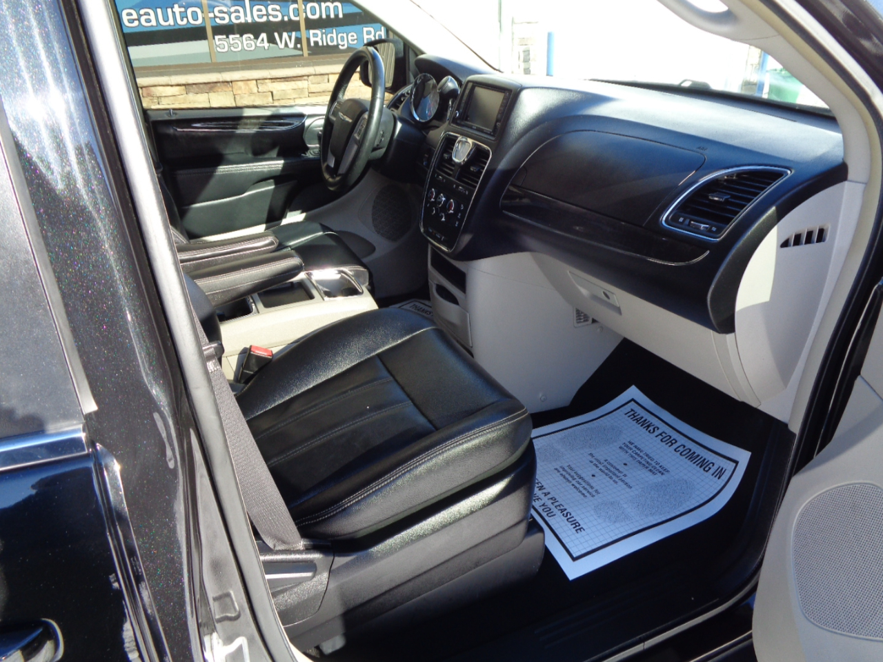 Chrysler Town & Country 4dr Wgn LX 2016