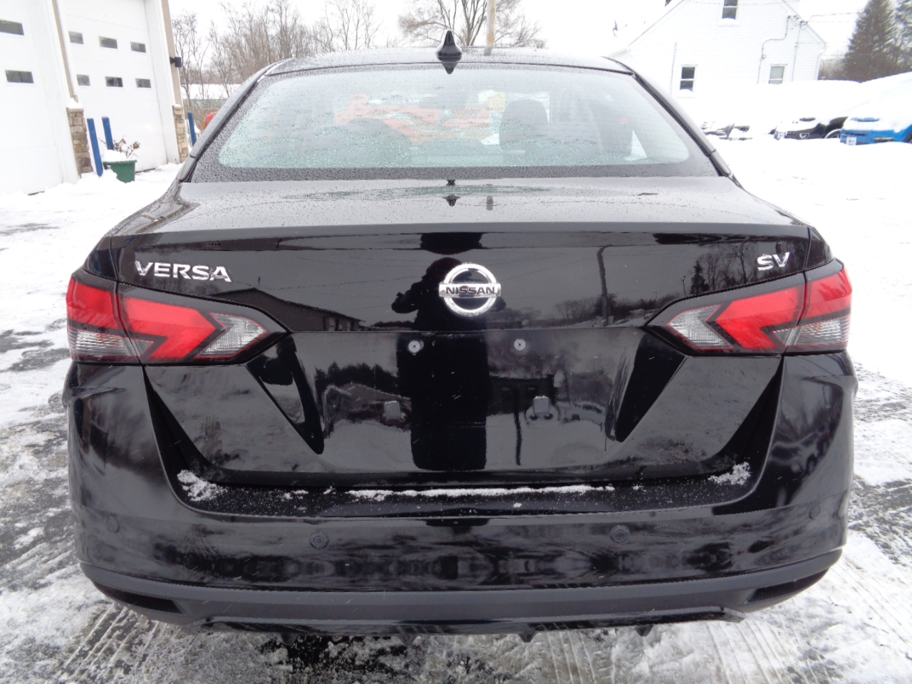 Nissan Versa SV CVT 2021