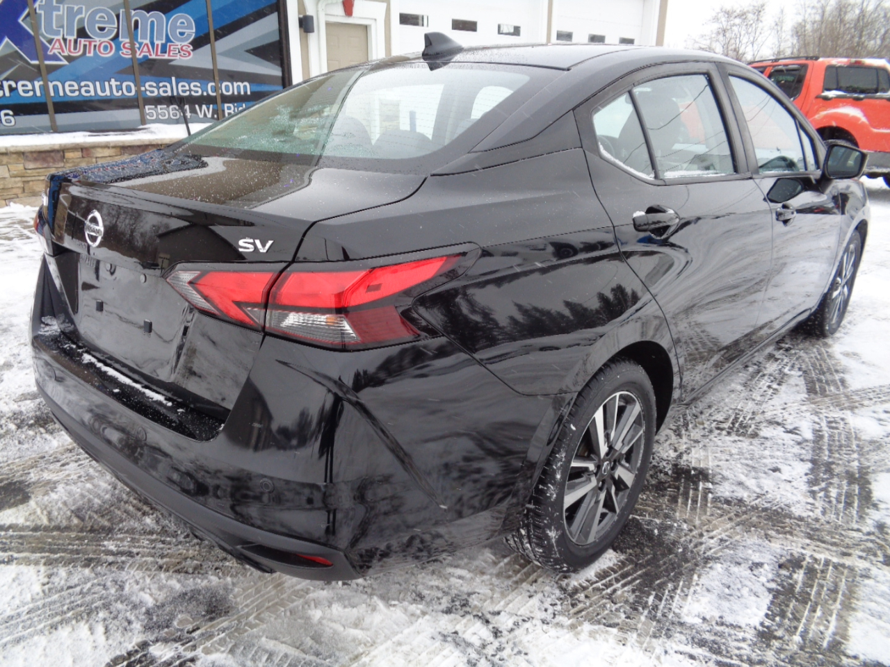 Nissan Versa SV CVT 2021