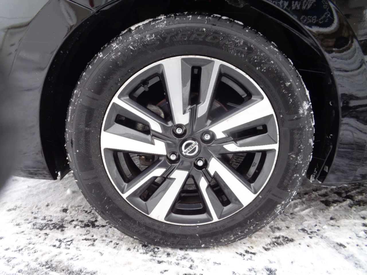 Nissan Versa SV CVT 2021