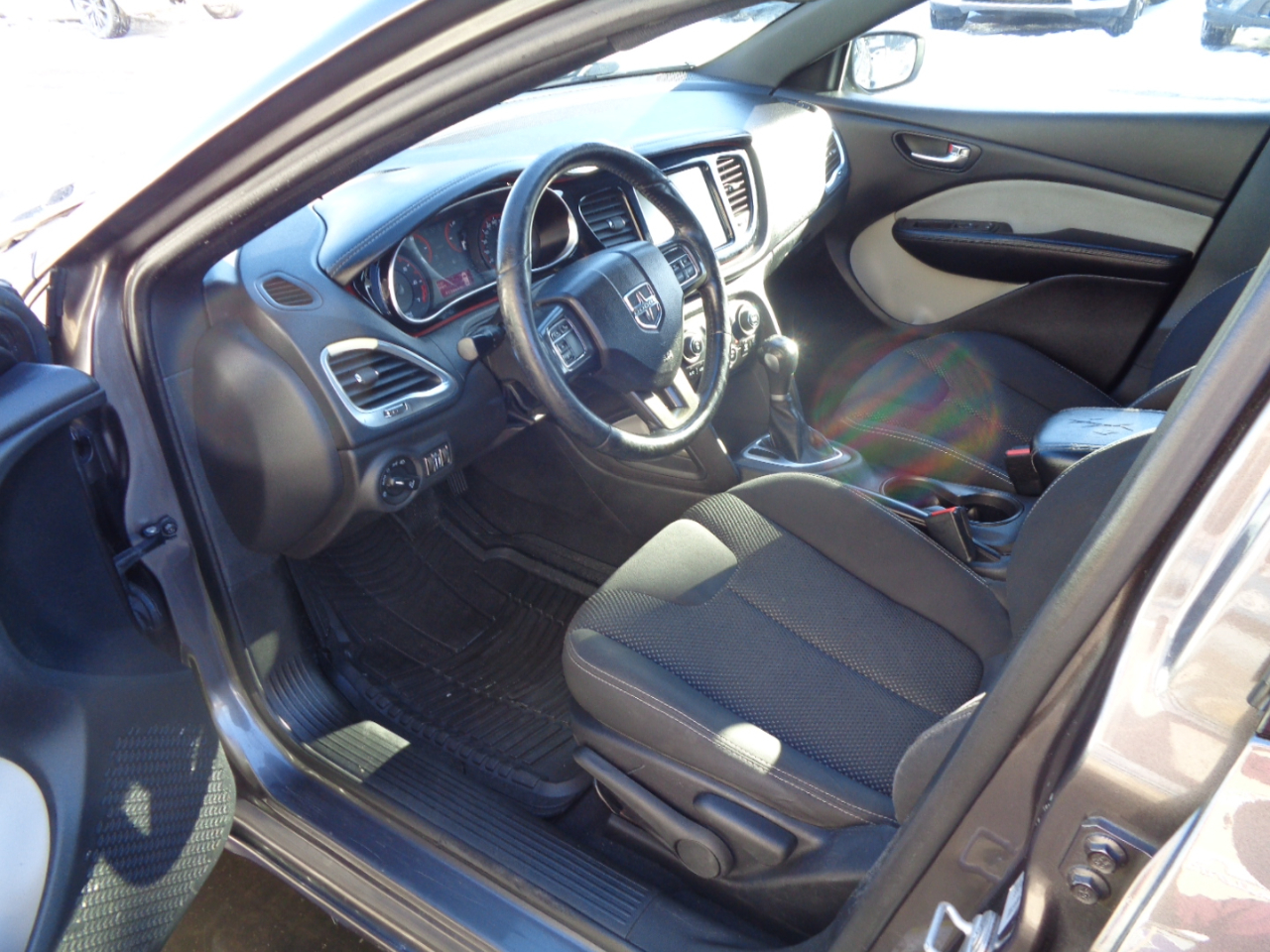 Dodge Dart 4dr Sdn SXT 2015