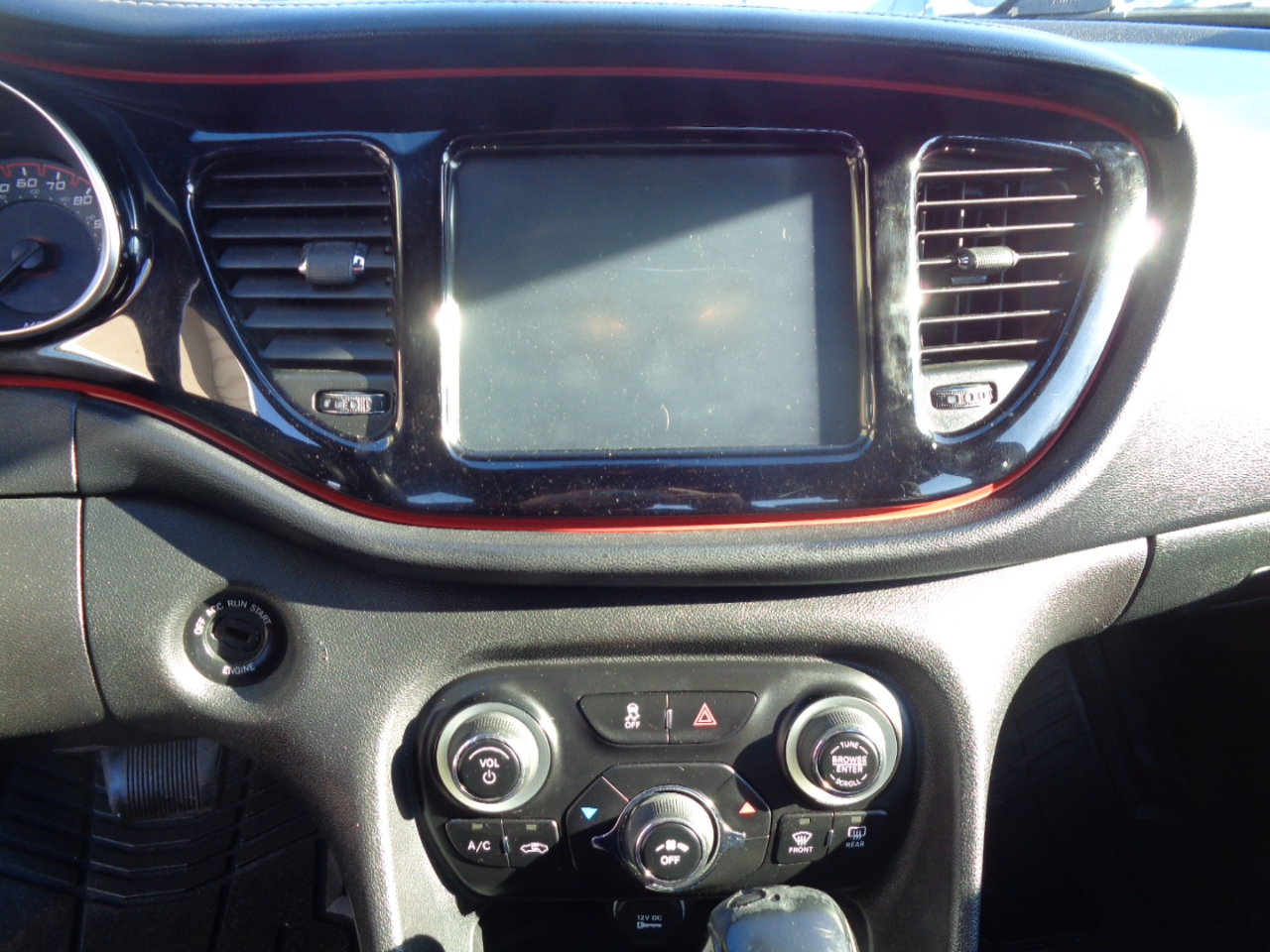 Dodge Dart 4dr Sdn SXT 2015