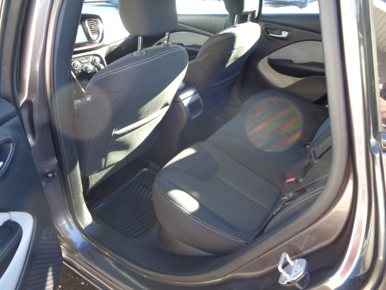 Dodge Dart 4dr Sdn SXT 2015