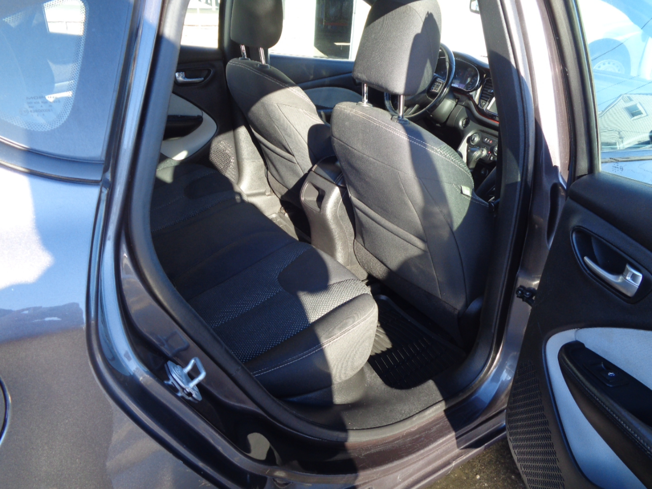 Dodge Dart 4dr Sdn SXT 2015