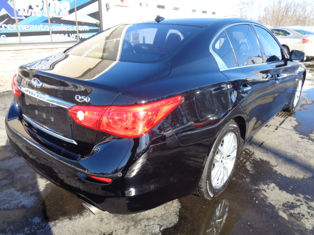 Infiniti Q50 4dr Sdn 3.0t Premium RWD 2016