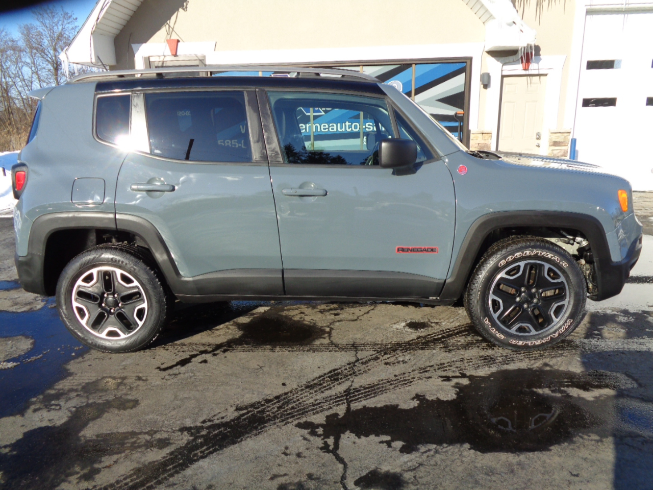 Jeep Renegade 4WD 4dr Trailhawk 2015