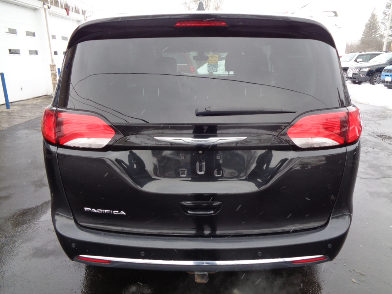 Chrysler Pacifica Touring-L FWD 2017