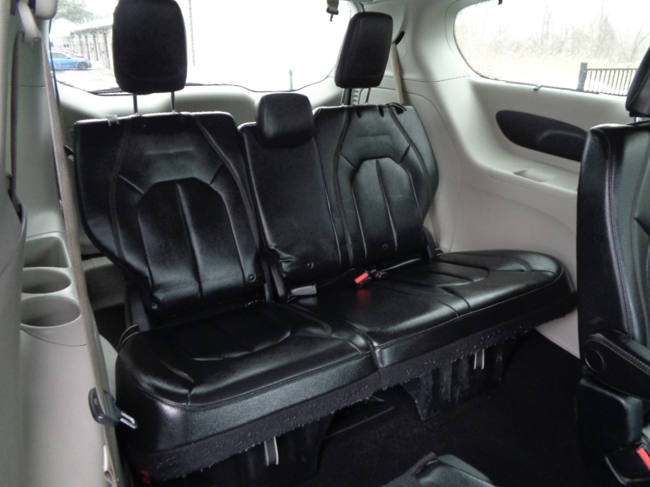 Chrysler Pacifica Touring-L FWD 2017