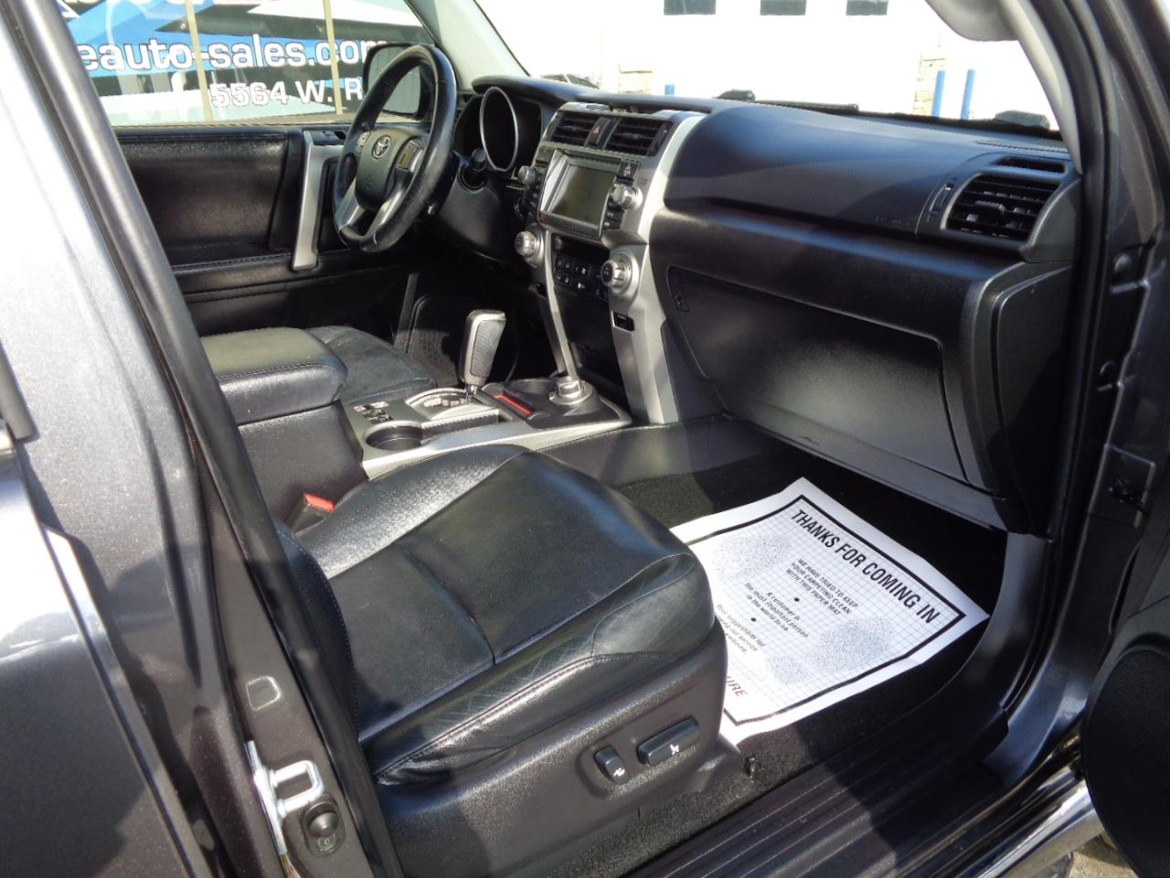 Toyota 4Runner 4WD 4dr V6 Limited (Natl) 2012