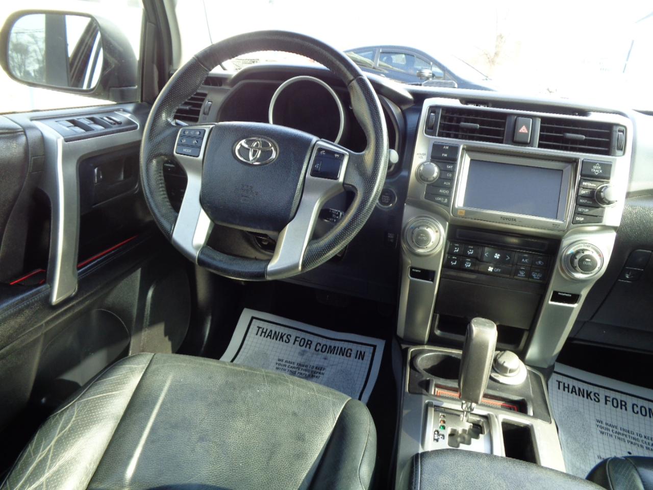 Toyota 4Runner 4WD 4dr V6 Limited (Natl) 2012