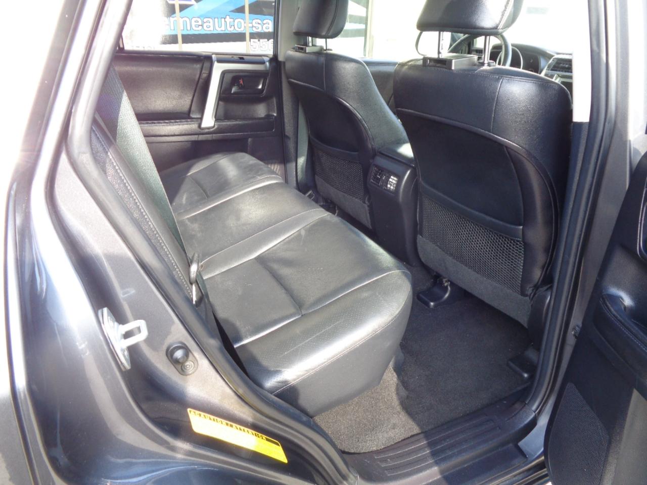 Toyota 4Runner 4WD 4dr V6 Limited (Natl) 2012