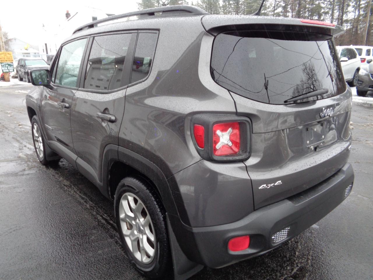 Jeep Renegade 4WD 4dr Latitude 2016