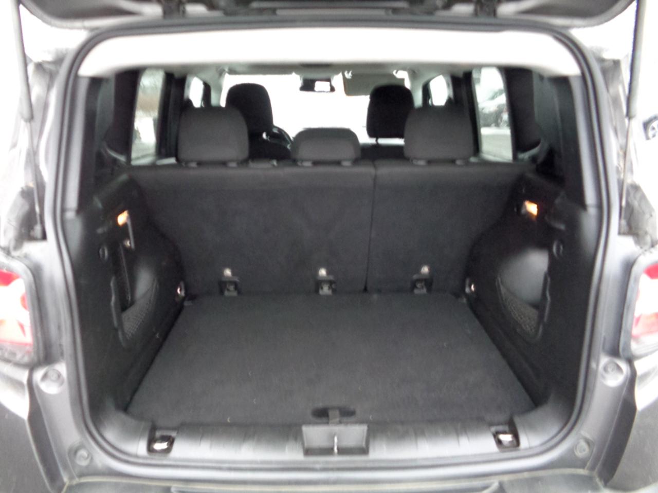 Jeep Renegade 4WD 4dr Latitude 2016