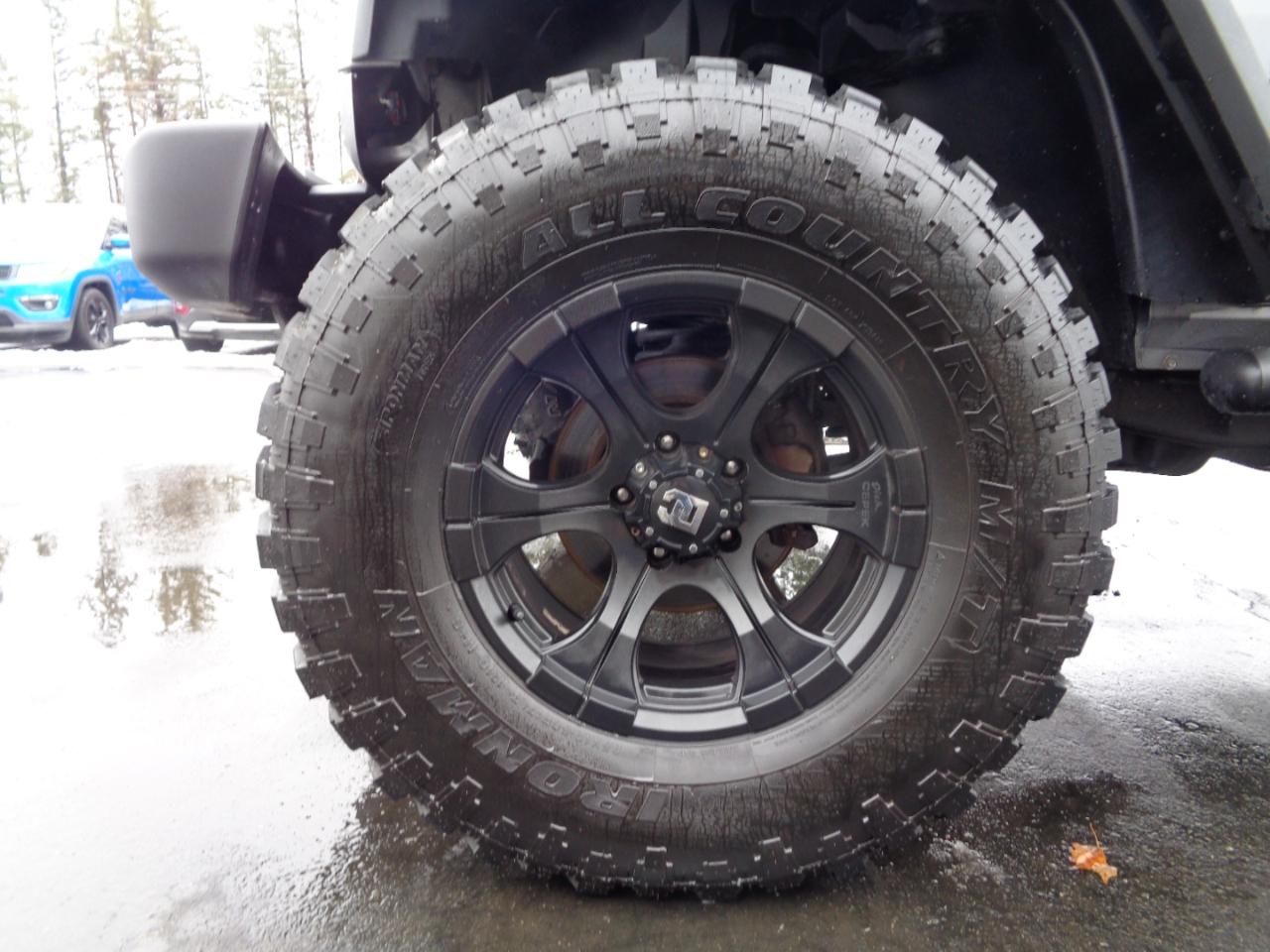 Jeep Wrangler Unlimited 4WD 4dr Sport 2016