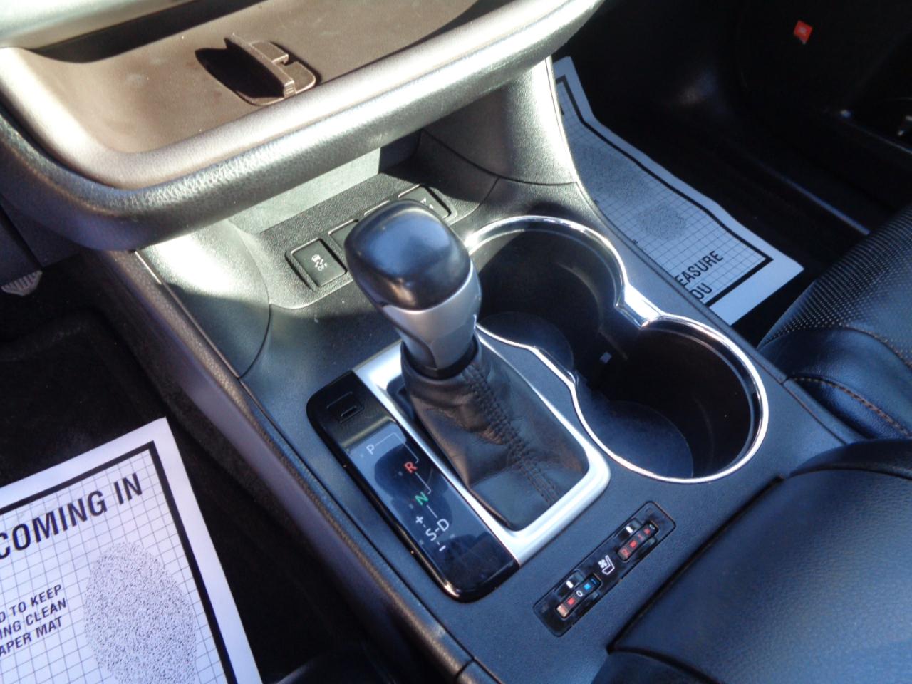 Toyota Highlander AWD 4dr V6 Limited (Natl) 2014