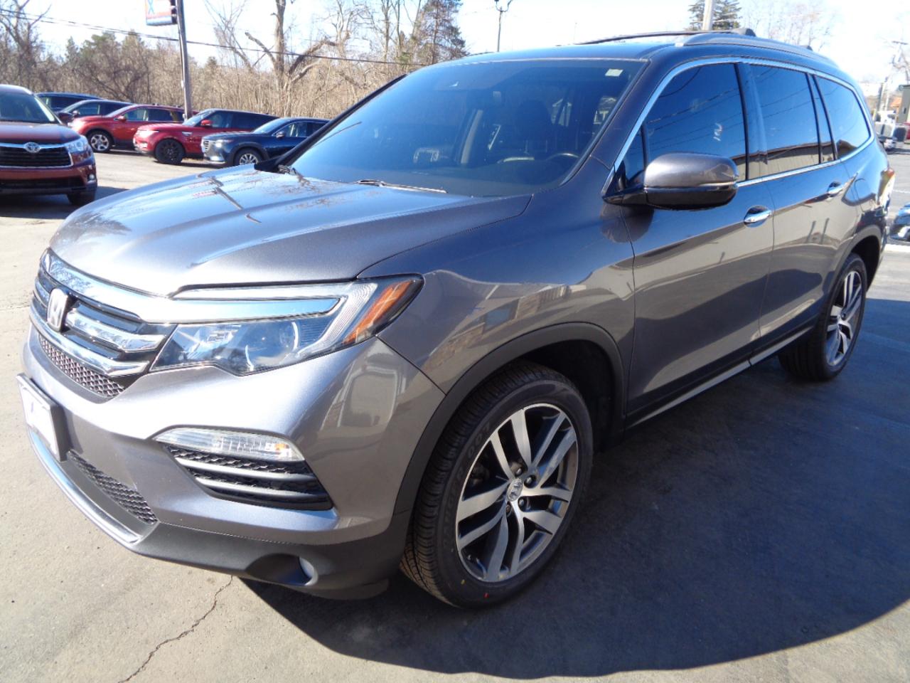 Honda Pilot Touring AWD 2017