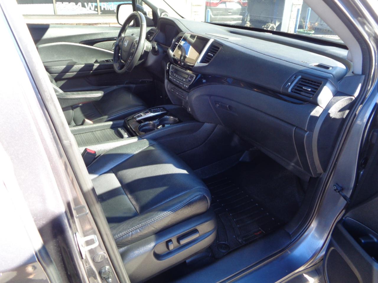 Honda Pilot Touring AWD 2017