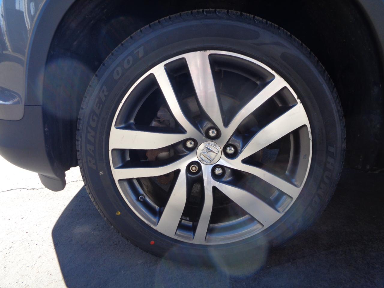 Honda Pilot Touring AWD 2017