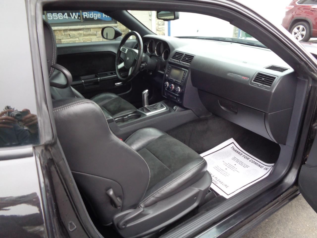 Dodge Challenger 2dr Cpe SRT8 2010