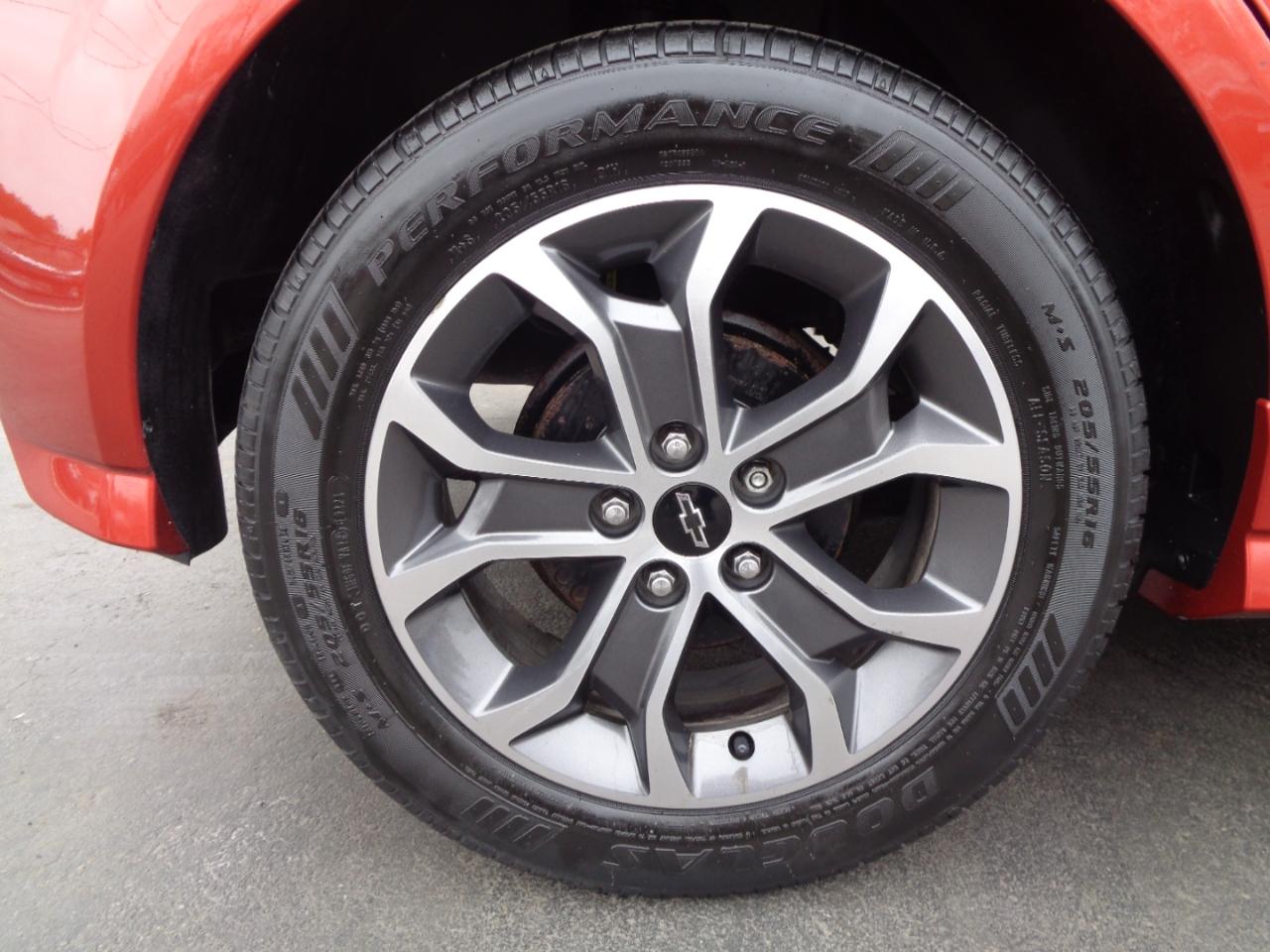 Chevrolet Sonic 5dr HB LT w/1SD 2020