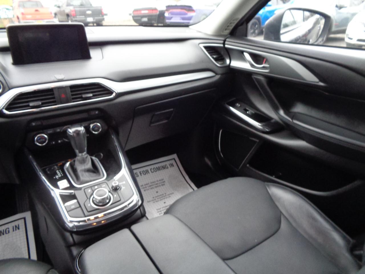 Mazda CX-9 Touring AWD 2017