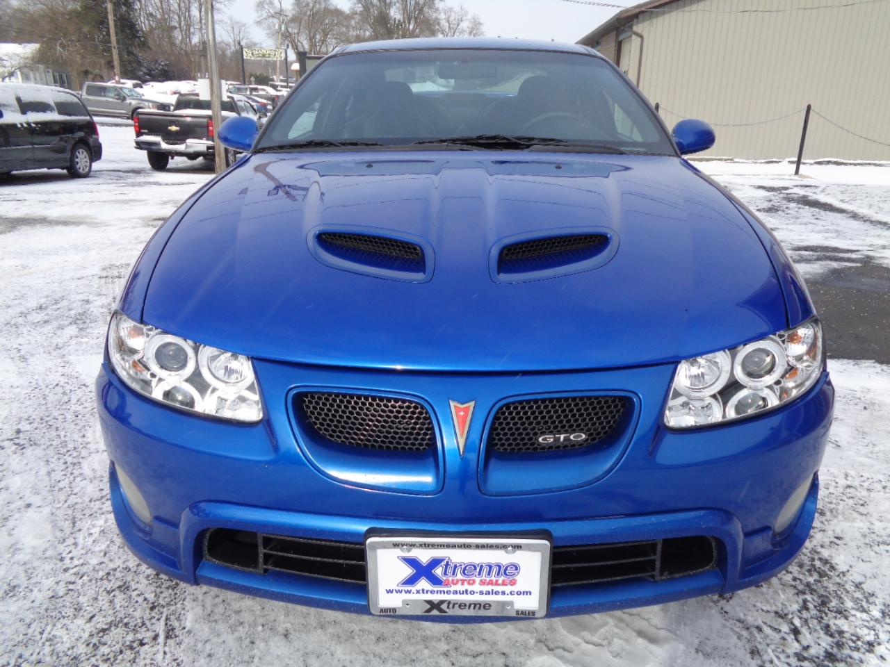 Pontiac GTO 2dr Cpe 2005