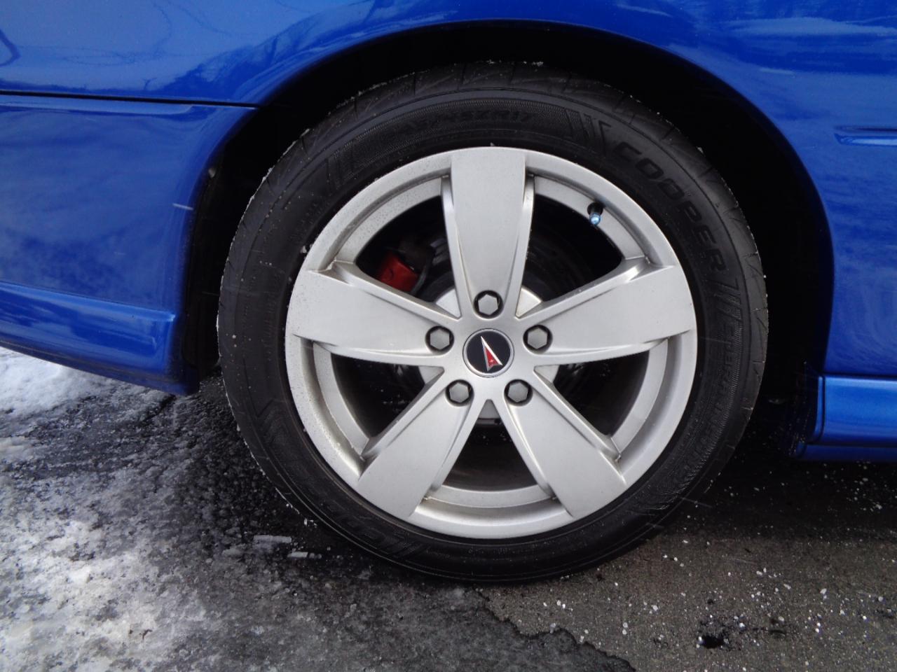 Pontiac GTO 2dr Cpe 2005