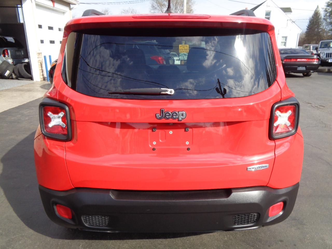 Jeep Renegade FWD 4dr Latitude 2016