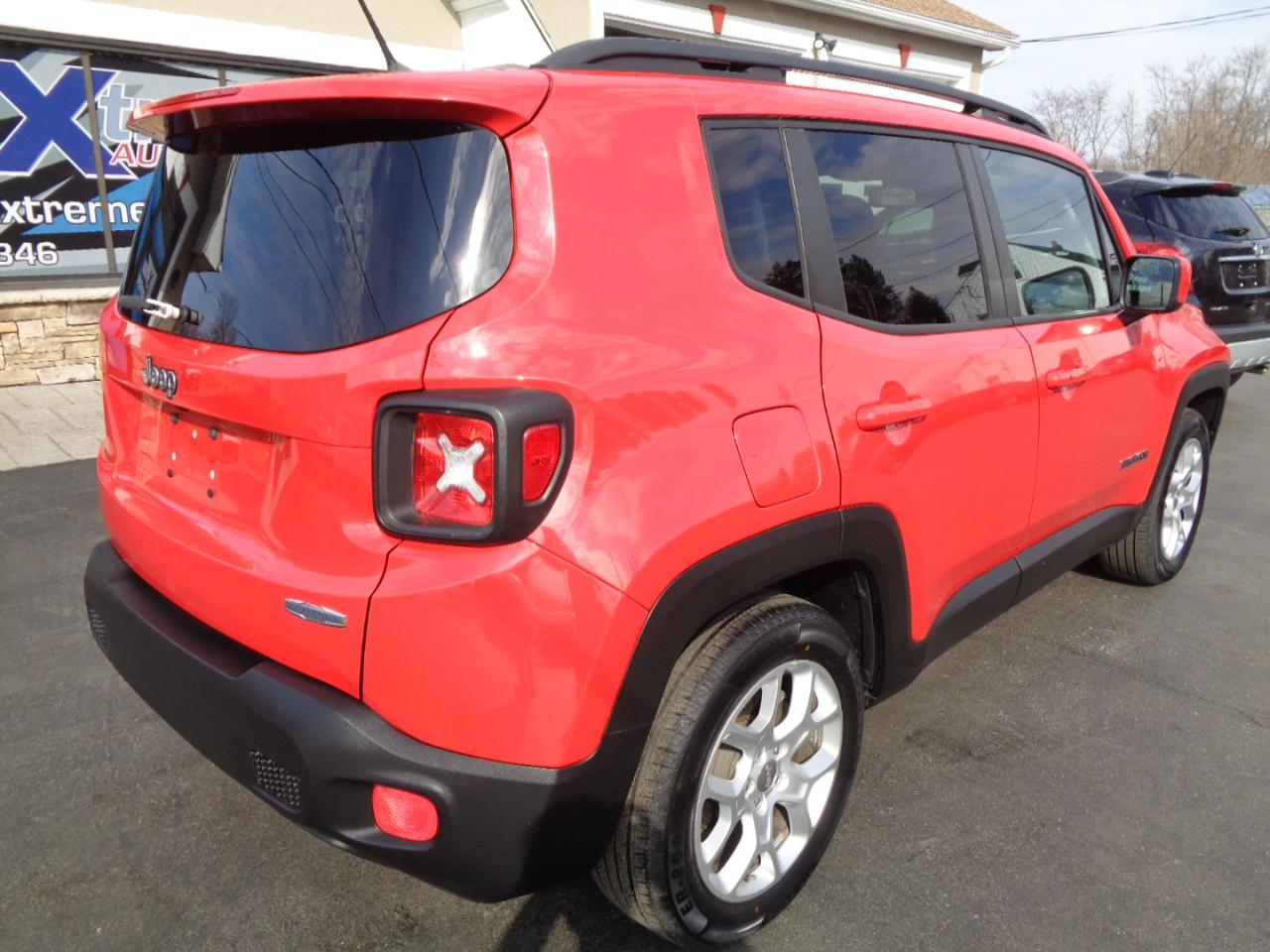 Jeep Renegade FWD 4dr Latitude 2016